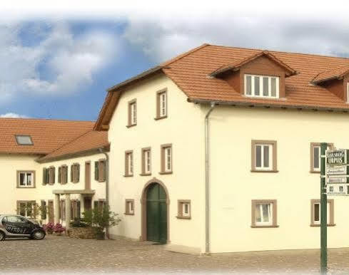 Sonnenhof Perl